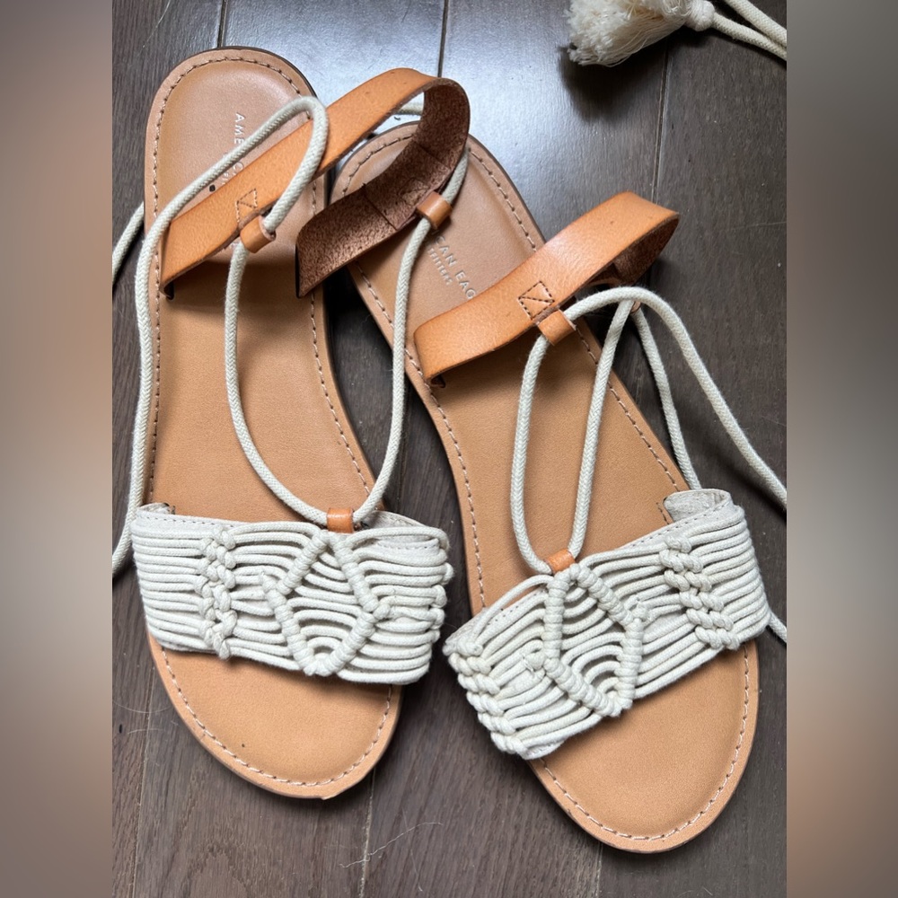 American Eagle strapped sandals